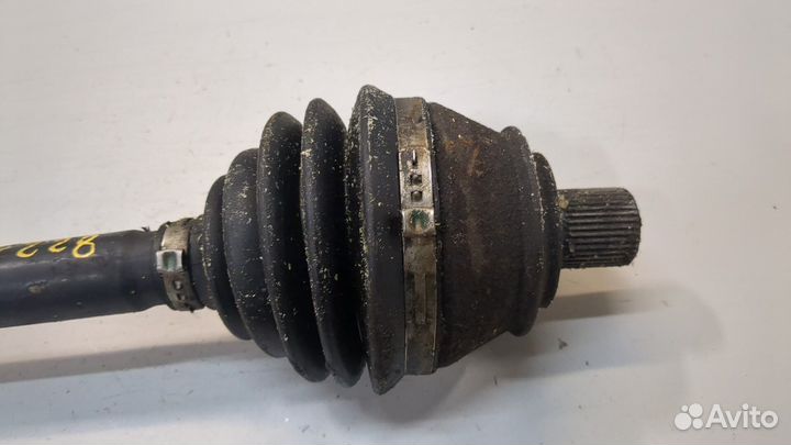 Полуось левая передняя Audi A6 (C6)