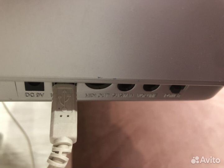 Midi клавиатура M-audio keystation 88