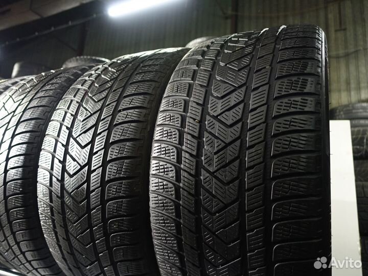 Pirelli Scorpion Winter 285/40 R21