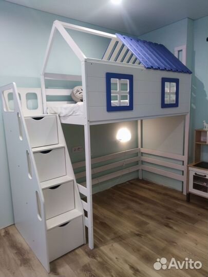 Детская кровать чердак домик