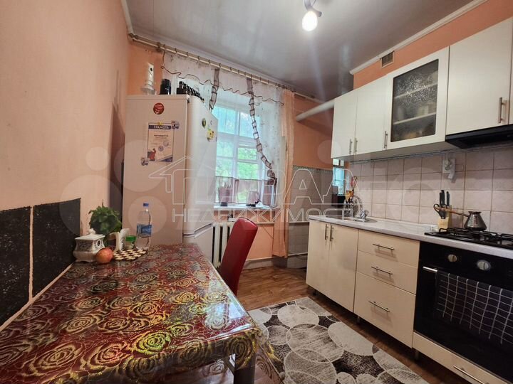 5-к. квартира, 87 м², 1/2 эт.