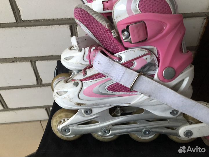 Роликовые коньки