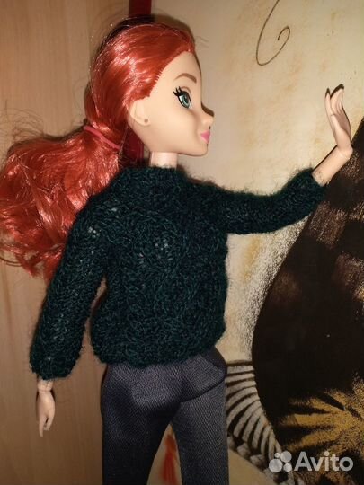 Вязаный свитер для куклы Барби (hand made)