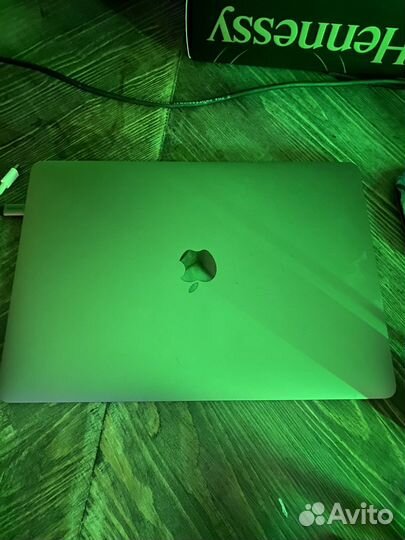 Apple MacBook Pro 13 2022 m2