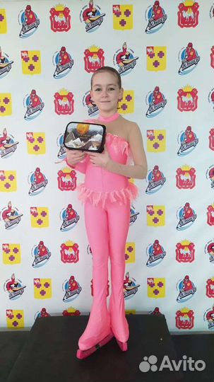 Комбенизон для фигурного катания