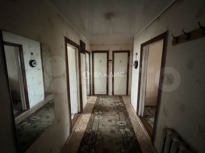 Дом 61 м² на участке 8,1 сот.