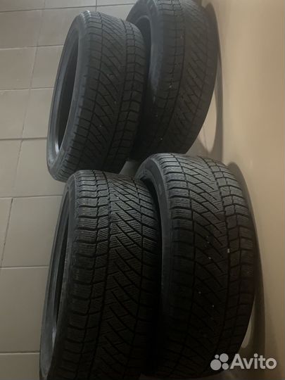 Continental ContiVikingContact 5 205/50 R17