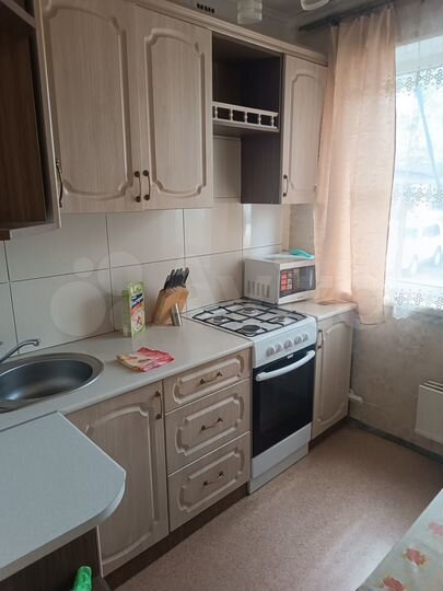 3-к. квартира, 58 м², 1/2 эт.