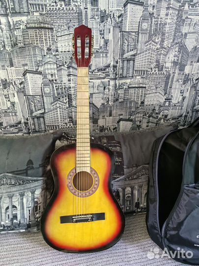 Акустическая гитара