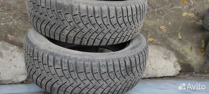 Michelin Radial XSE 235/60 R18 107V