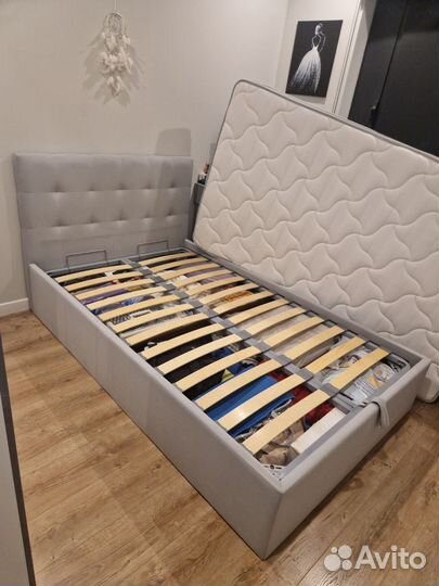 Кровать с матрасом 120х200 бу