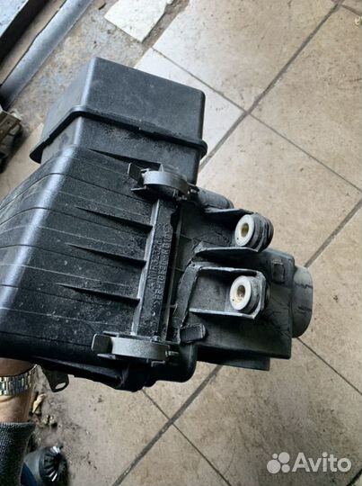 Корпус воздушнрго фильтра galant 8 америка