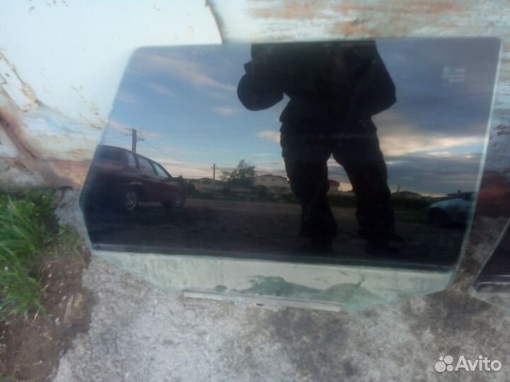 Стекла на ваз 2109, 21099. 2114.2115 модели задние
