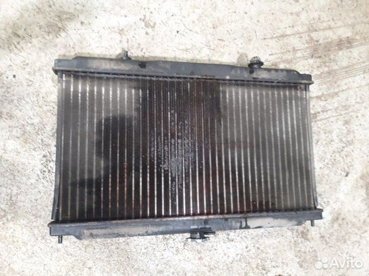 Радиатор охлаждения nissan almera classic