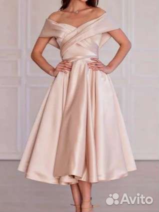 Платье на выпускной из королевского атласа