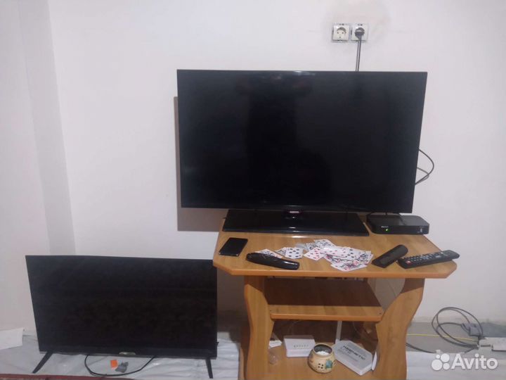 Телевизор на запчасти