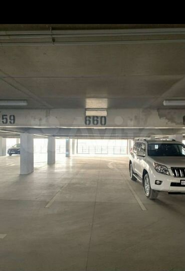 Машиноместо, 14 м²