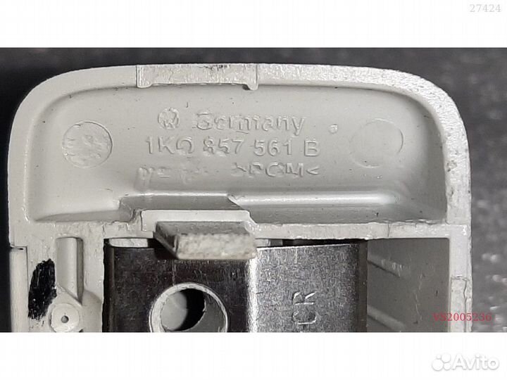 Кронштейн козырька volkswagen golf 6