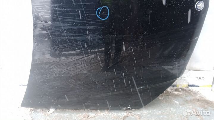 Капот Mercedes-Benz C-Class