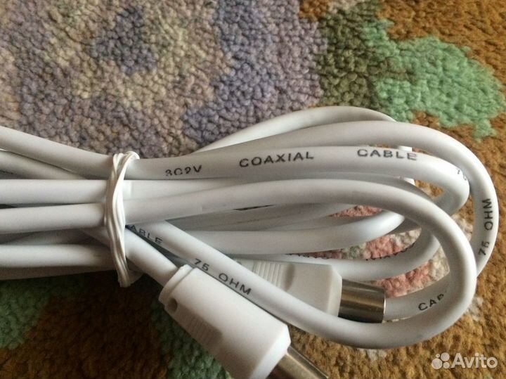 Антенный кабель для телевизора папа-папа 2 м новый
