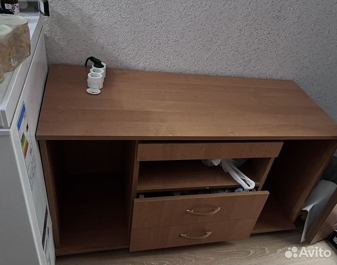 Тумба под телевизор