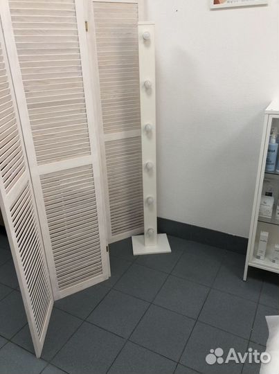 Светильник напольный, стойка с лед лампами