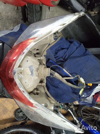 Задний фонарь Sym Jet 4