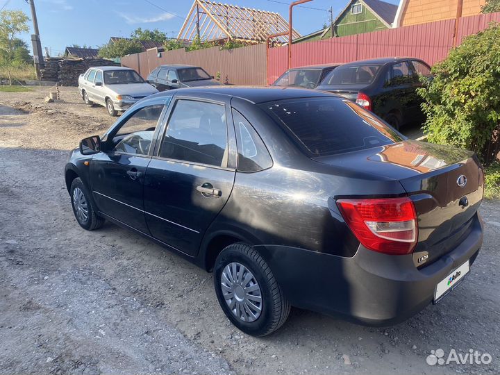 LADA Granta 1.6 МТ, 2013, 125 000 км