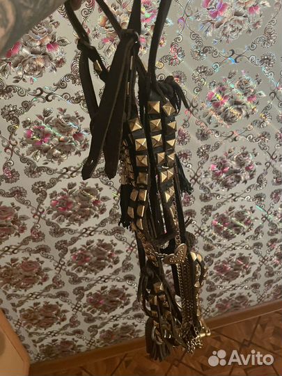 Уздечка для лошади