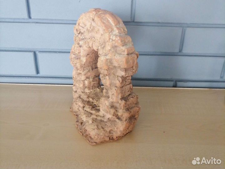 Глиняная скульптура для аквариума
