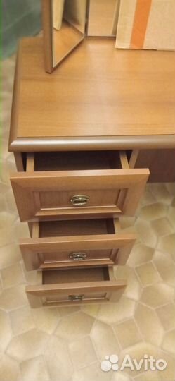 Трельяж с зеркалом 