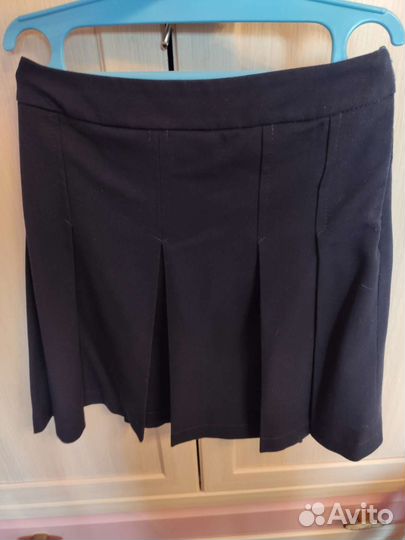 Форма с юбкой