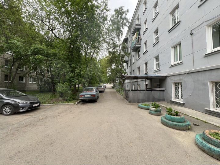 3-к. квартира, 52,7 м², 1/4 эт.