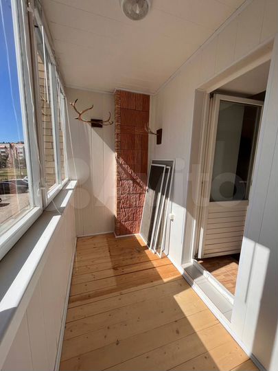 3-к. квартира, 76 м², 2/10 эт.