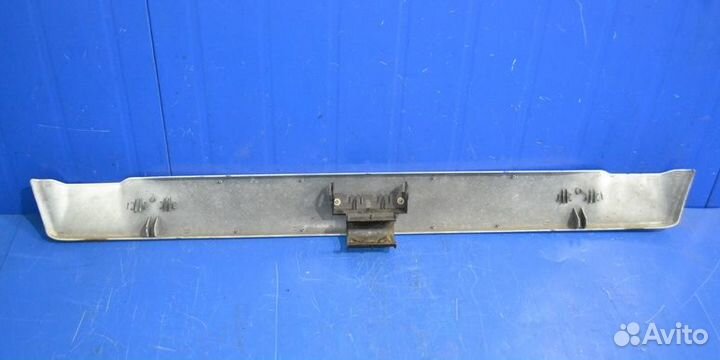 Пластиковая накладка под лобовым стеклом MAN TGA 1