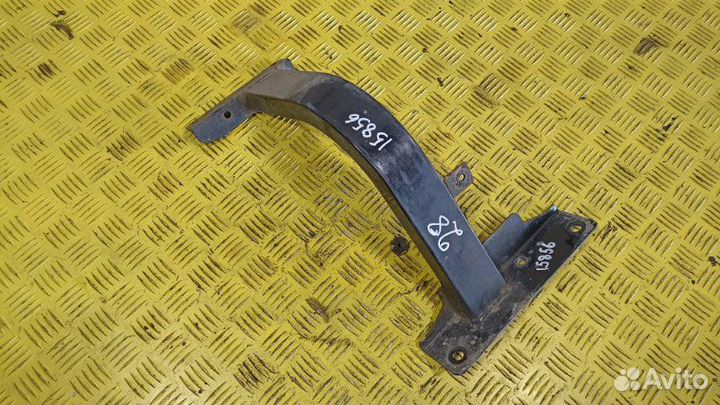 Кронштейн подножки правый Man Tgl