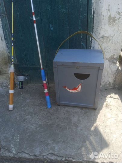 Спиннинг алюминиевый СССР и удочка с ящиком