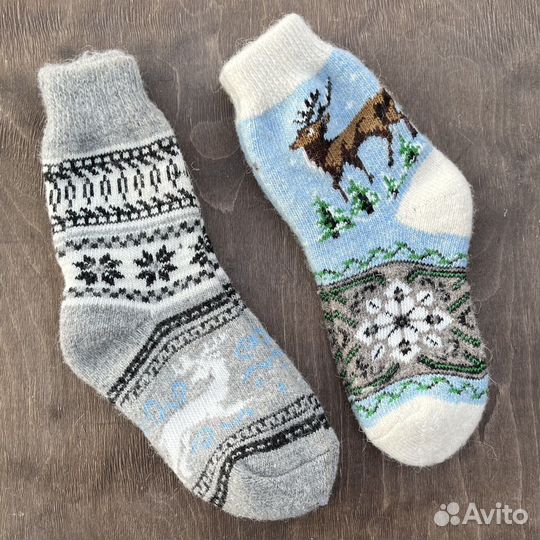 Носки щерстяные с оленями
