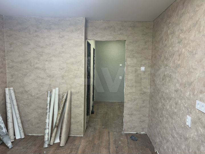 2-к. квартира, 54 м², 2/5 эт.