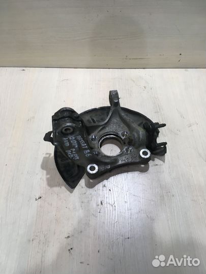 Кулак правый пассат фольксваген Б6