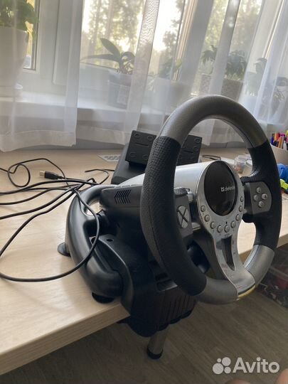 Игровой руль Defender Forsage GTR (64367)