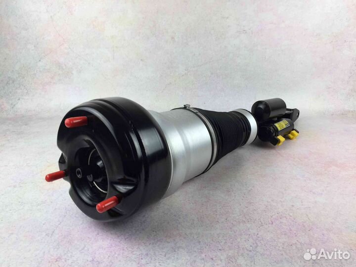 Пневмостойка передняя правая для Mercedes S C217