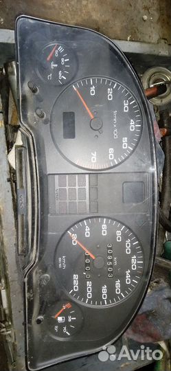 Щиток приборов audi 80