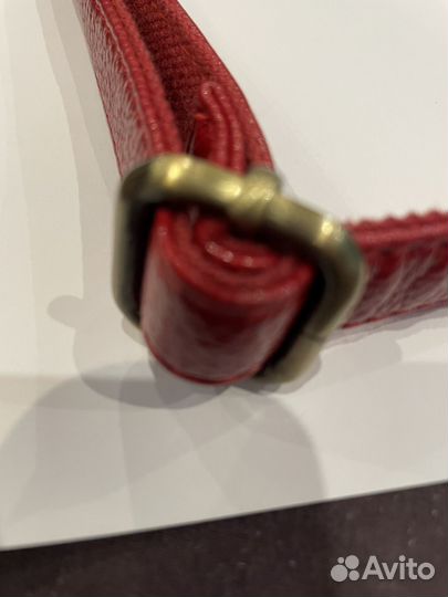 Ремень кожаный красный фурнитура бронза