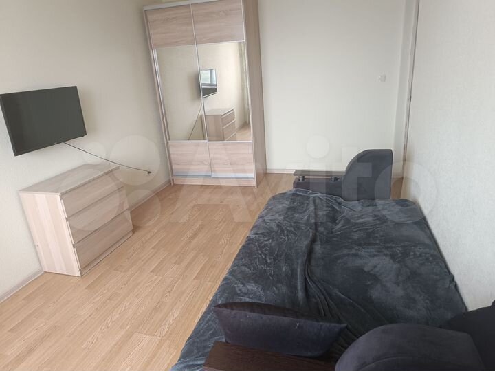 Комната 15 м² в 2-к., 18/18 эт.