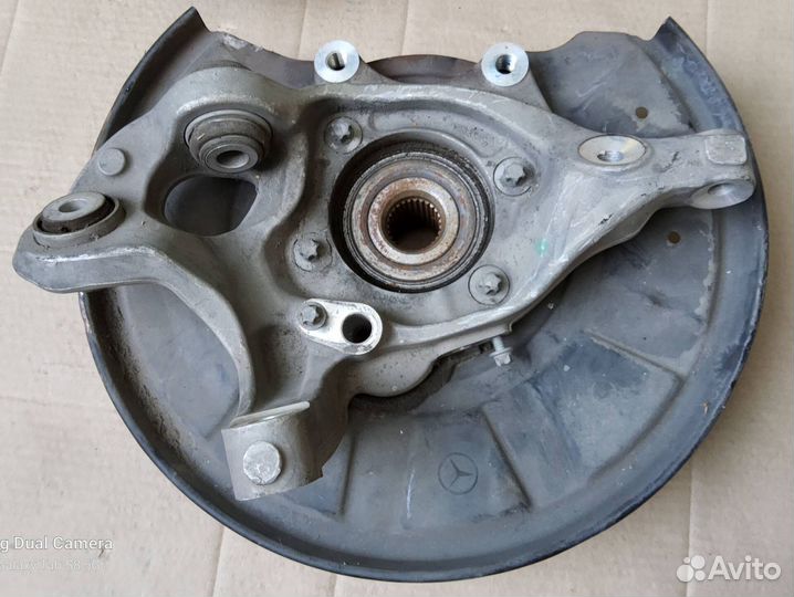 Цапфа задняя Mercedes E-class