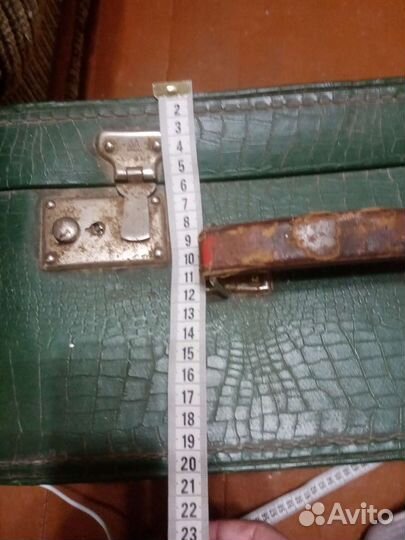 Чемодан СССР зеленый