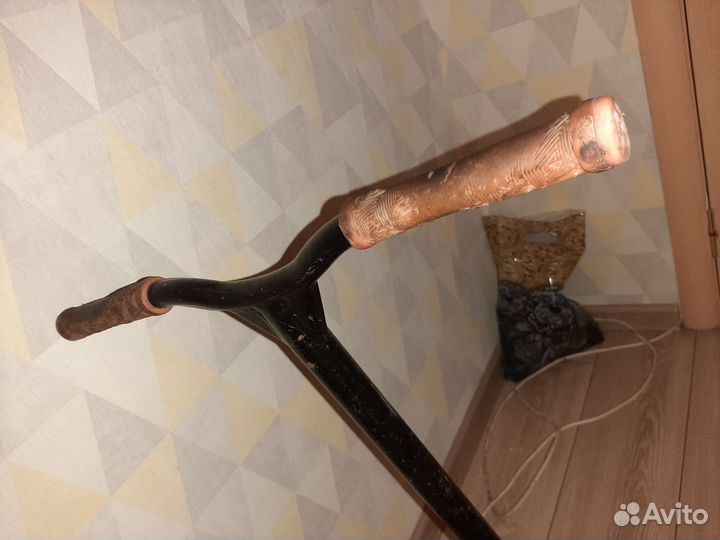 Трюковой самокат