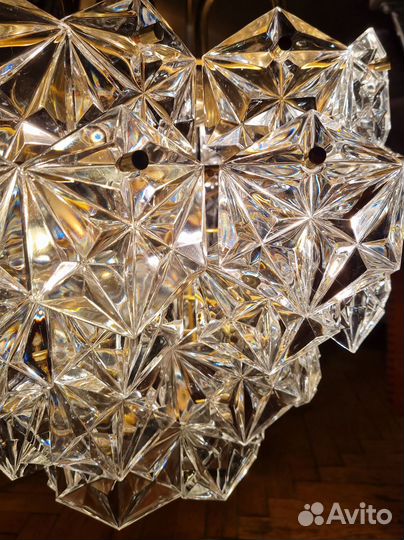 Винтажная люстра Искра 54 хрусталя