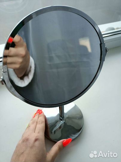 Зеркало настольное